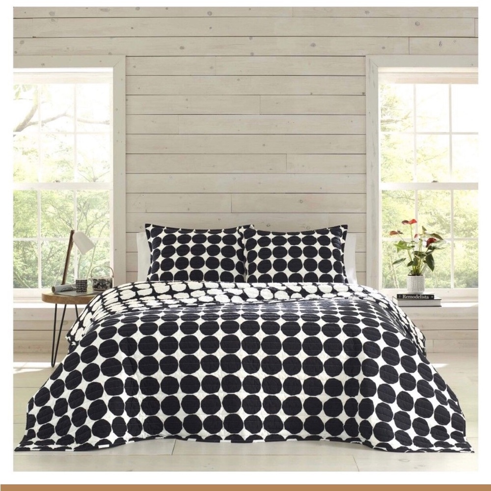 MARIMEKKO - Queen- Polka Dot Bedding Set - Black and White